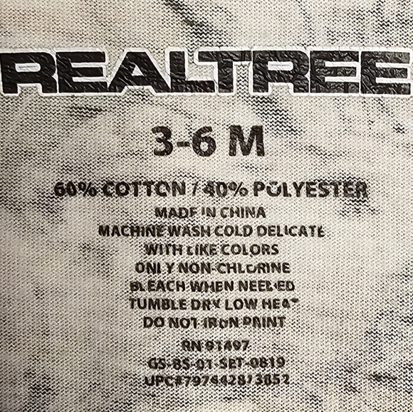 Baby Buck 🔥 Camo Realtree Onesie Size 3-6 Months 3/$15 - Picture 5 of 5